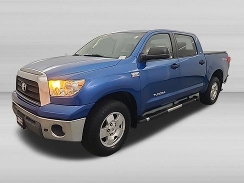Used 2008 Toyota Tundra SR5 w/ TRD Off-Road Pkg AWD/4WD image 6