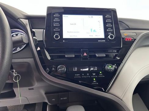 Used 2024 Toyota Camry LE AWD/4WD image 25
