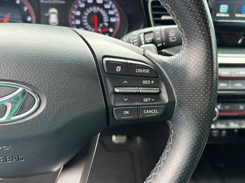 Used 2020 Hyundai Veloster Turbo FWD image 19