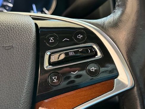Used 2018 Cadillac Escalade ESV Luxury RWD image 20
