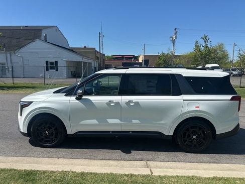 New 2026 Kia Carnival SX w/ SX Dark Edition Package FWD image 29