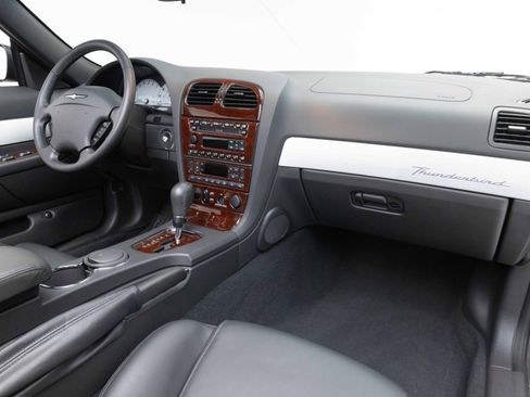 Used 2002 Ford Thunderbird RWD image 2