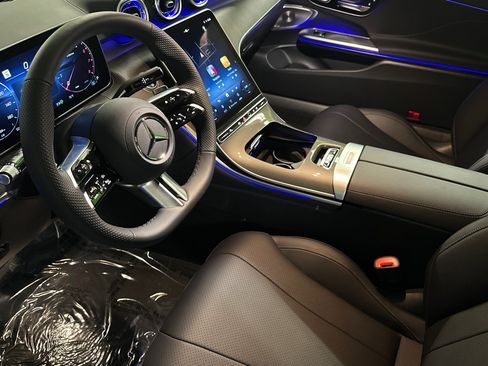 New 2026 Mercedes-Benz CLE 450 4MATIC Cabriolet image 10