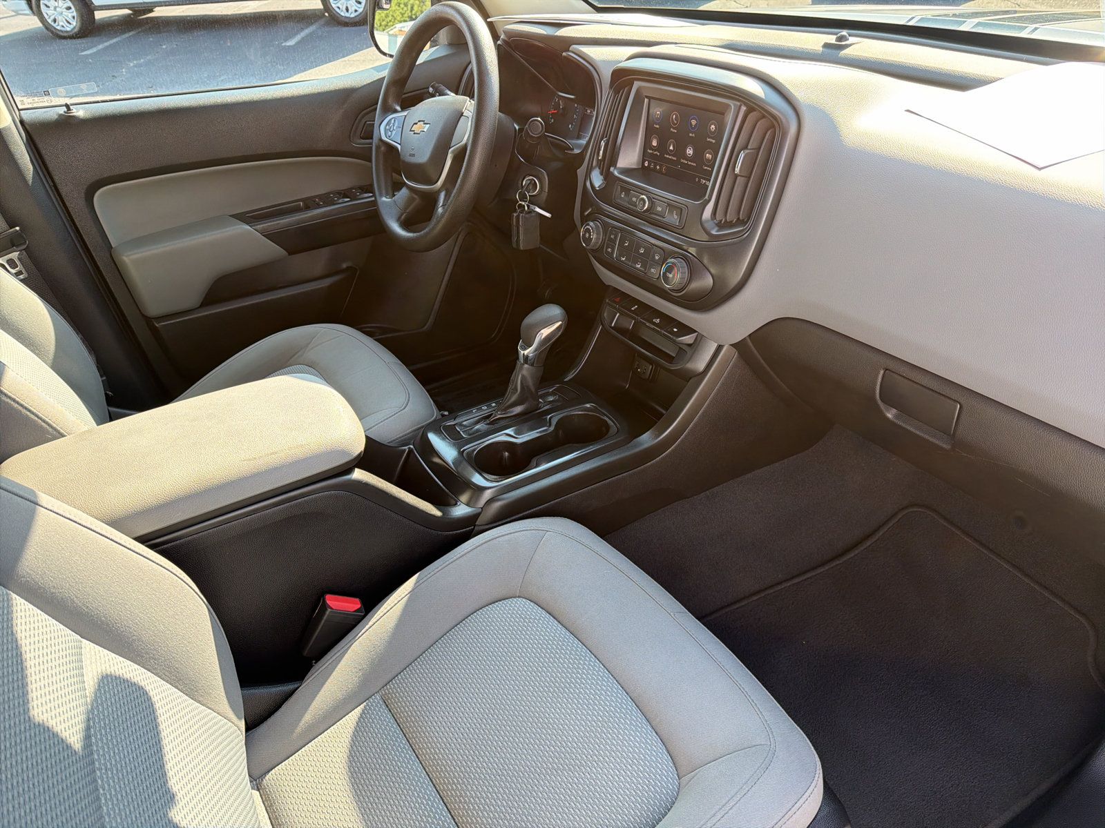 Used 2022 Chevrolet Colorado W/T w/ Custom Special Edition RWD image 19