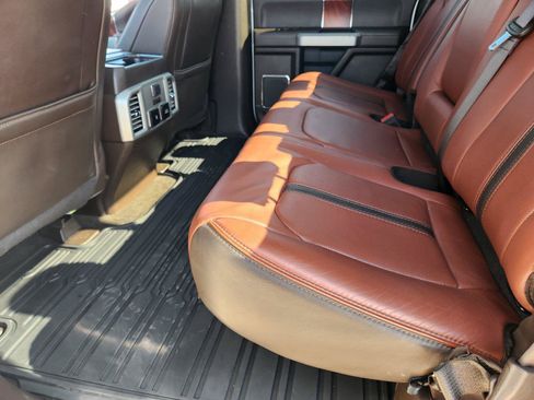 Used 2020 Ford F150 King Ranch w/ Equipment Group 601A Luxury AWD/4WD image 33