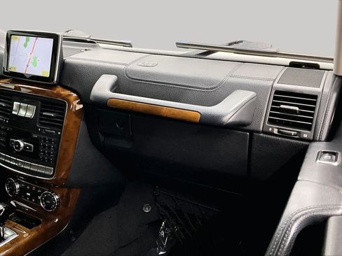 Used 2013 Mercedes-Benz G 550 image 17