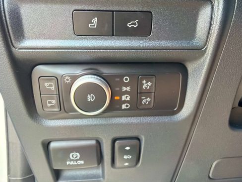 Used 2022 Ford Expedition Platinum AWD/4WD image 30