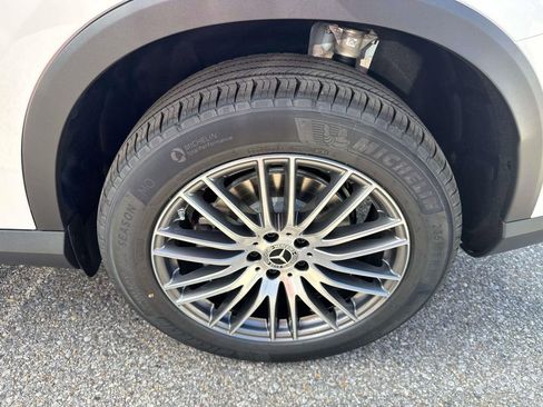 New 2026 Mercedes-Benz GLC 300 image 3