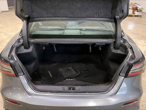 Used 2020 Nissan Maxima 3.5 SL w/ Floor Mat Group FWD image 35