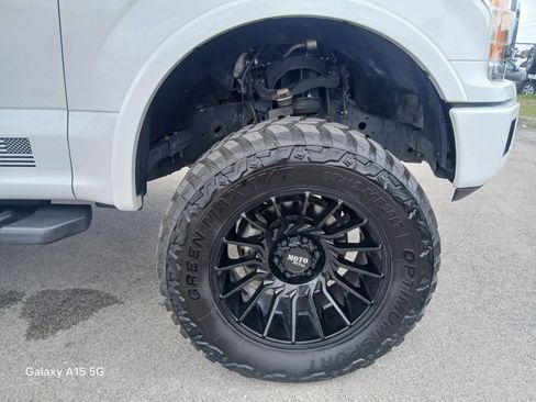Used 2020 Ford F150 XLT w/ Equipment Group 302A Luxury AWD/4WD image 19