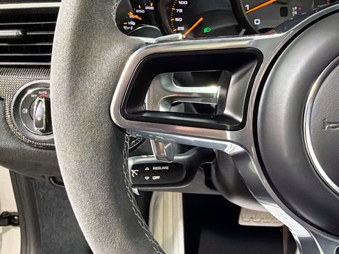 Used 2016 Porsche 911 GT3 RS image 30