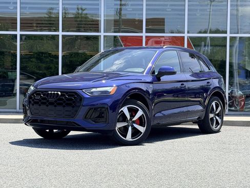 Certified 2024 Audi Q5 2.0T Premium Plus AWD/4WD image 1