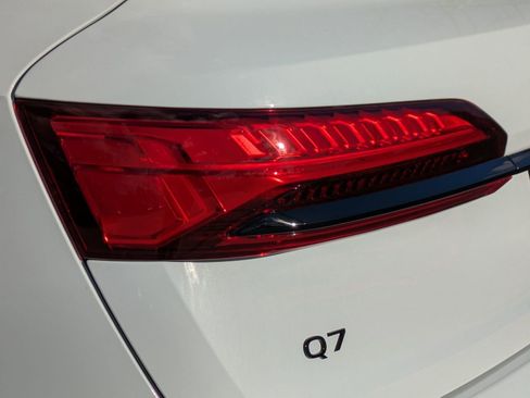 New 2026 Audi Q7 3.0T Premium Plus AWD/4WD image 15