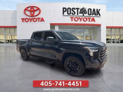 Used 2023 Toyota Tundra SR5 RWD image 1