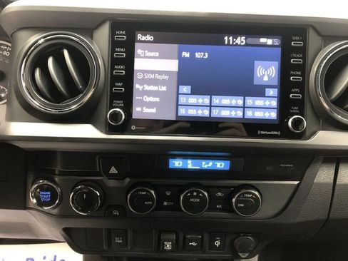 Used 2022 Toyota Tacoma TRD Sport image 20