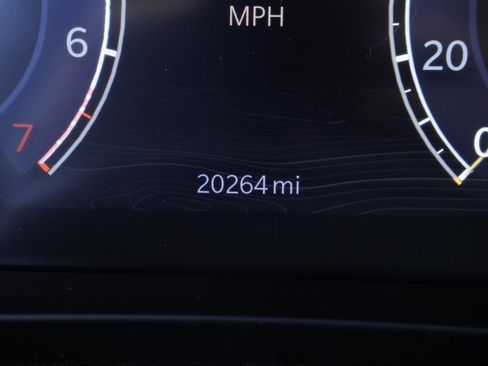 Used 2025 Jeep Grand Cherokee L Laredo AWD/4WD image 15