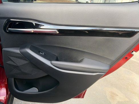 Used 2024 Kia Seltos S image 35