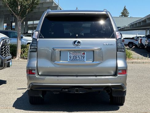 Certified 2023 Lexus GX 460 Luxury w/ Sport Design Package AWD/4WD image 5