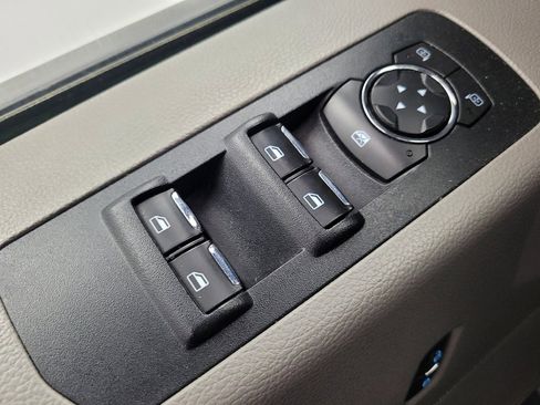 Used 2017 Ford F150 XLT image 27