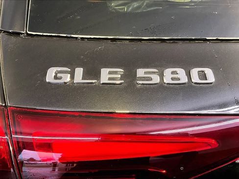 New 2026 Mercedes-Benz GLE 580 4MATIC image 6