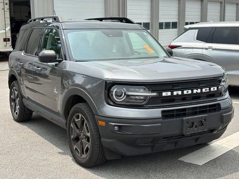 Used 2022 Ford Bronco Sport Outer Banks w/ Tech Package AWD/4WD image 7