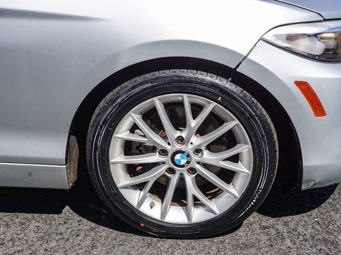 Used 2016 BMW 228i Convertible image 10