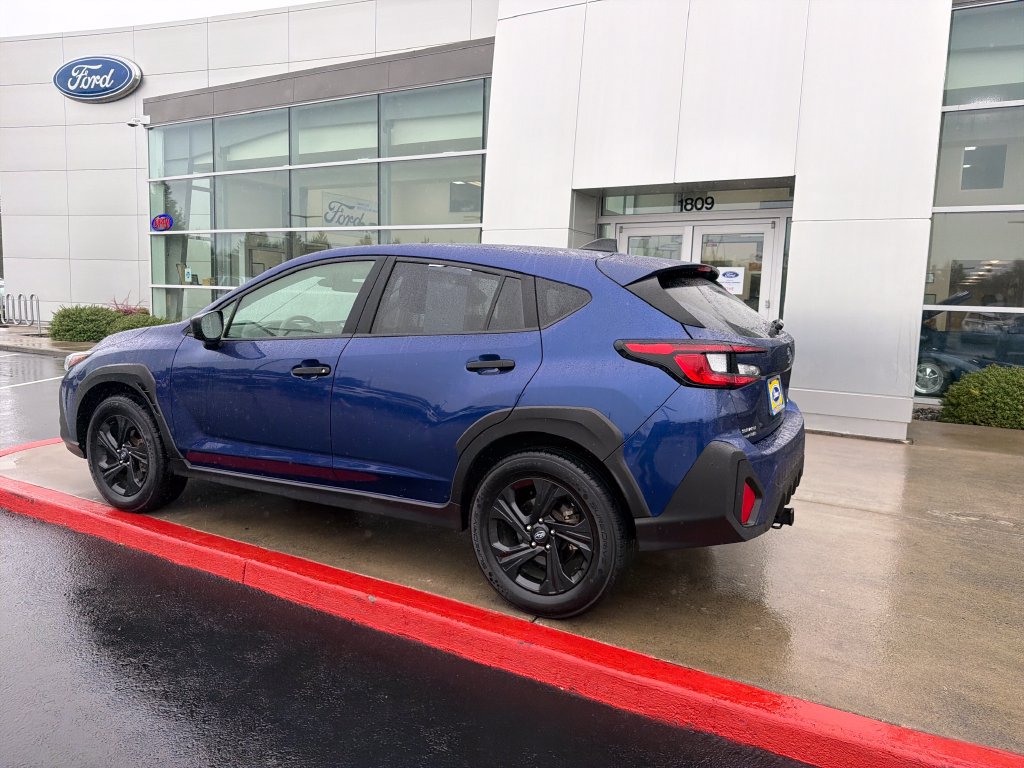 Used 2024 Subaru Crosstrek 2.0i AWD/4WD image 2