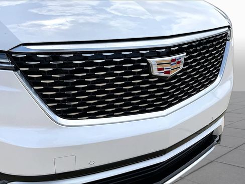 Used 2020 Cadillac XT6 Premium Luxury FWD image 26