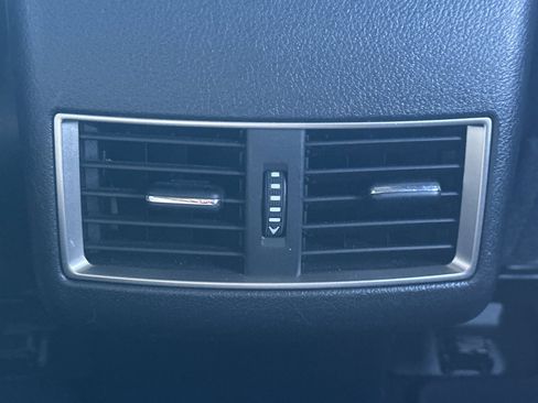 Used 2016 Lexus NX 200t FWD image 16