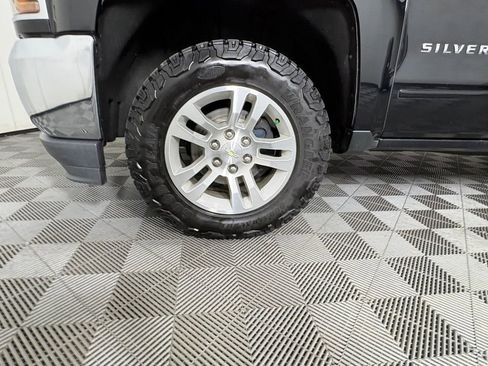 Used 2017 Chevrolet Silverado 1500 LT w/ All Star Edition AWD/4WD image 10