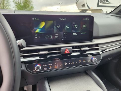 New 2026 Kia Sportage X-Line AWD/4WD image 18