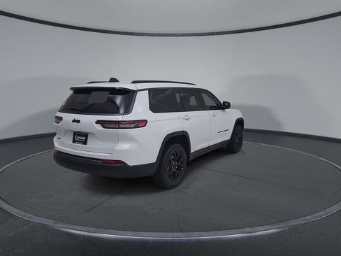New 2026 Jeep Grand Cherokee L 4WD image 13
