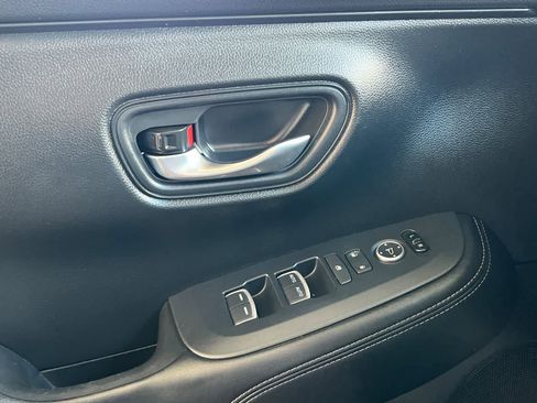 Used 2024 Honda HR-V EX-L image 13