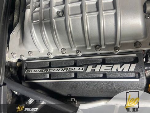 Used 2018 Dodge Challenger SRT Hellcat RWD image 25