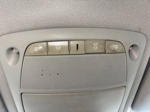 Used 2020 Nissan Rogue S AWD/4WD image 19