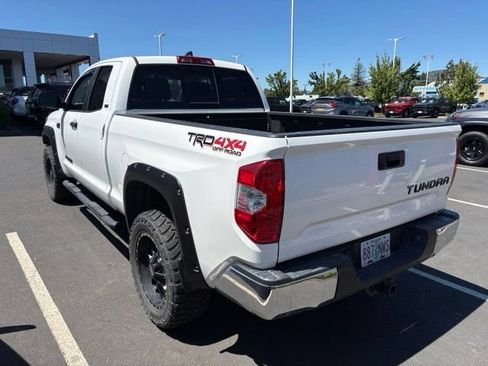 Certified 2021 Toyota Tundra SR5 w/ TRD Off-Road Package AWD/4WD image 3