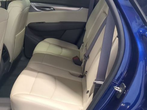 Used 2023 Cadillac XT5 Premium Luxury w/ LPO, Floor Liner Package AWD/4WD image 20
