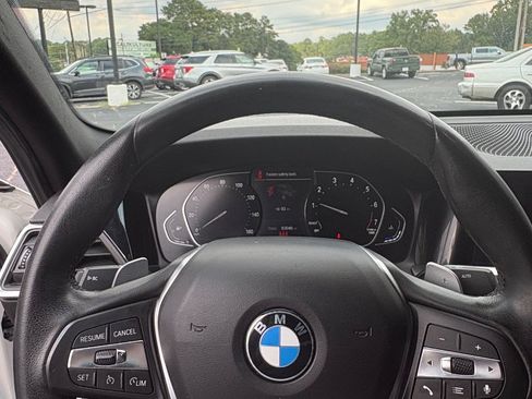 Used 2021 BMW 330i Sedan w/ Driving Assistance Package RWD image 10