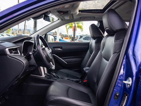 Certified 2022 Toyota Corolla Cross XLE image 13