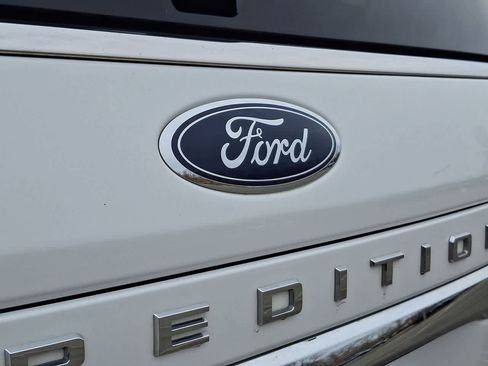 Certified 2024 Ford Expedition Max Limited image 28