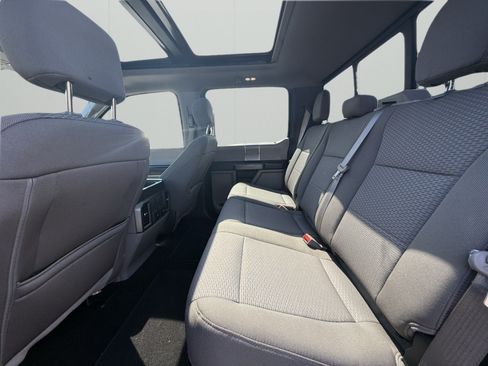 Used 2019 Ford F150 XLT w/ Equipment Group 302A Luxury AWD/4WD image 25