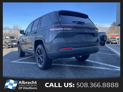 New 2026 Jeep Grand Cherokee Altitude