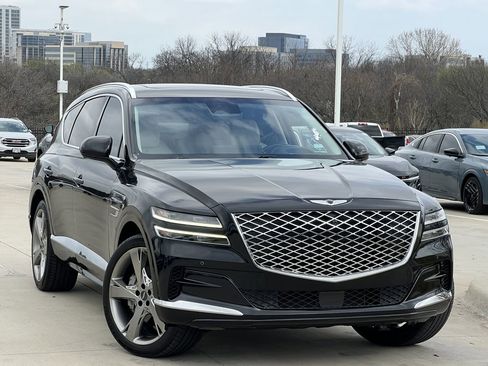 Used 2022 Genesis GV80 2.5T w/ Prestige Package 04 AWD/4WD image 2