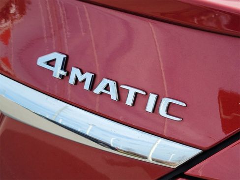 Used 2017 Mercedes-Benz C 300 4MATIC Sedan image 7