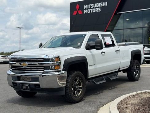 Used 2018 Chevrolet Silverado 2500 W/T RWD image 7