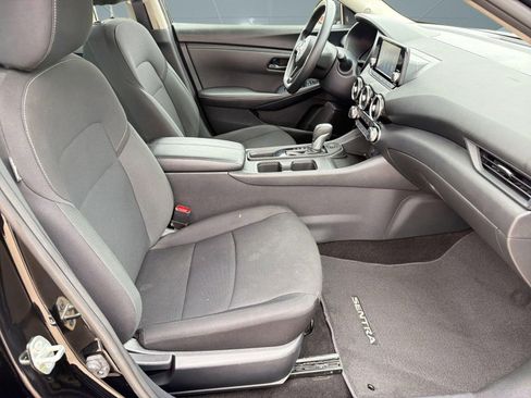 Used 2025 Nissan Sentra S FWD image 29