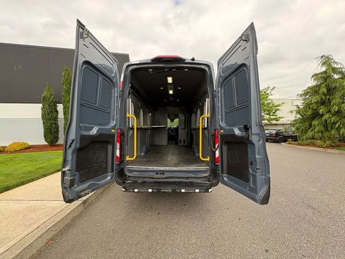 Used 2020 Ford Transit 250 148 High Roof Extended RWD image 15