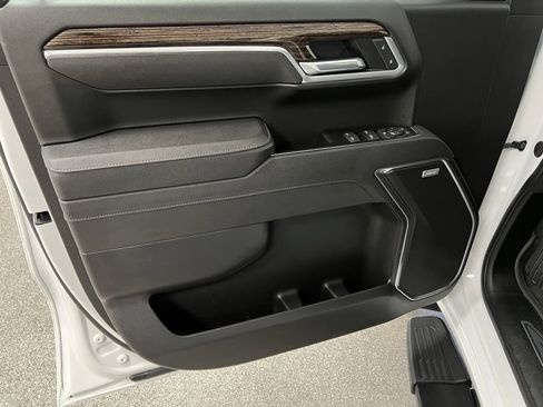 Used 2025 GMC Sierra 1500 Elevation w/ Elevation Premium Package image 28