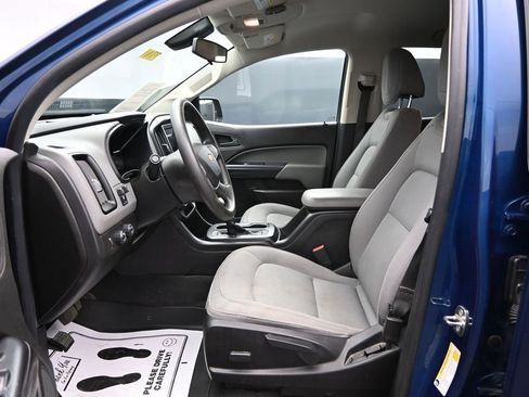 Used 2019 Chevrolet Colorado W/T w/ WT Convenience Package AWD/4WD image 9