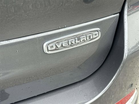 Used 2021 Jeep Grand Cherokee L Overland image 7